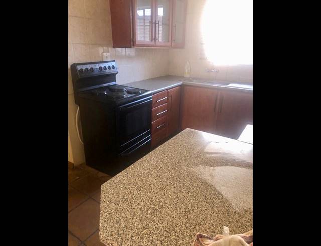 2 BEDROOM APARTMENT FOR SALE IN MAKHADO